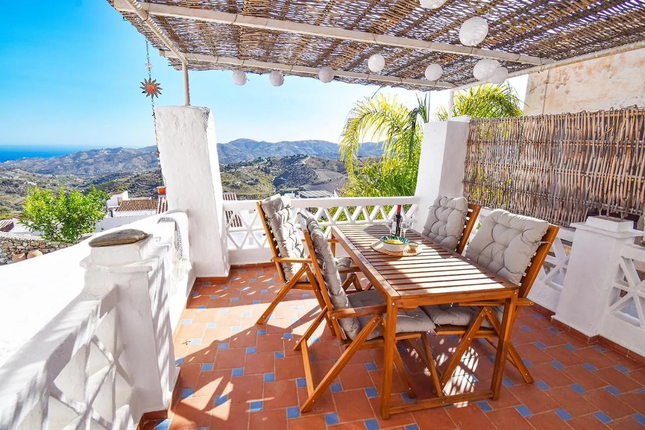 Casa Jazmin, Frigiliana Traditional Townhouse With Great Views Hansonholiday Rentals
